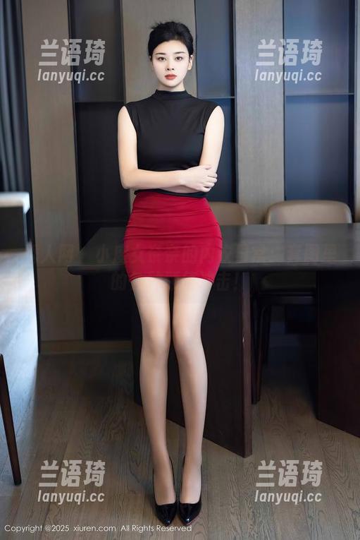 秀人网-小魔女奈奈 秀人网 - 小魔女奈奈的内衣日常:套图里的各种颜值冲击!