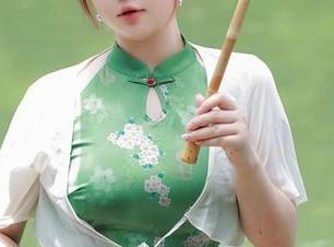 秀人网 – 渴望圣光，但徐莉芝Botty给了我豹子般的野性：这作品让我觉得反而更真实。