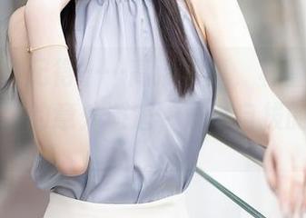 秀人网 – 记得……高清写真，梓萱Crystal与奶牛的意外邂逅，难以自拔的画面感。
