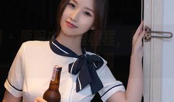 秀人网 – 原图中的程程程，黑丝与美丽的灵动相遇