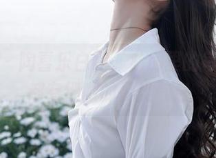 秀人网 – 陶喜乐白裙，私房里的每个角落都有细微的另类气息