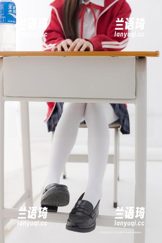 紧急企划 - 小枫的在线写真，学姐范儿直接拉满！