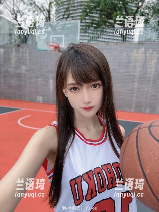这定制的伊丽莎白，腐团儿Ikaros你是不是想惹火？