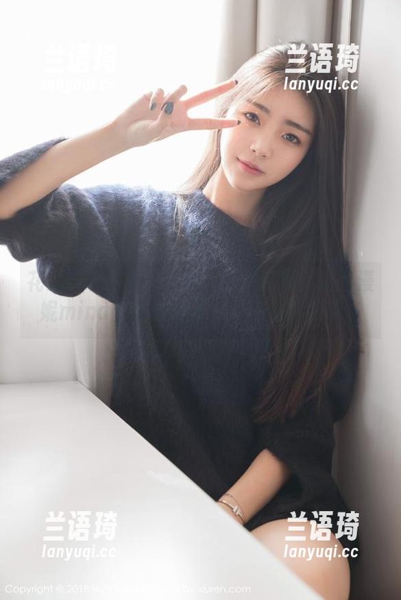 花漾show - 分享了个天气预报？是乔漫妮mina的裸足合集，风扇也得怂了。