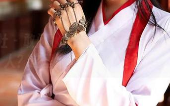 蜜桃社 – 敢问冰露的浴室美图为何如此撩人？这壁纸真有想象空间啊。