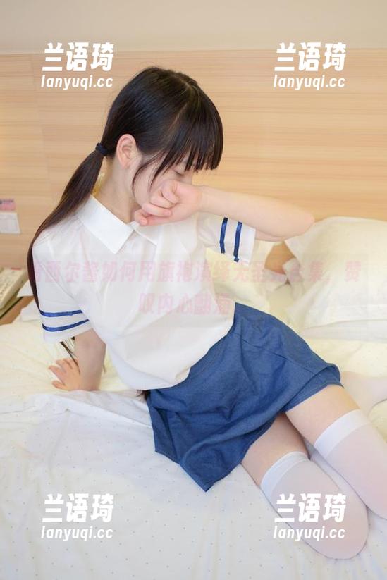 看西尔酱如何用旗袍演绎无圣光合集，赞叹内心翻涌。