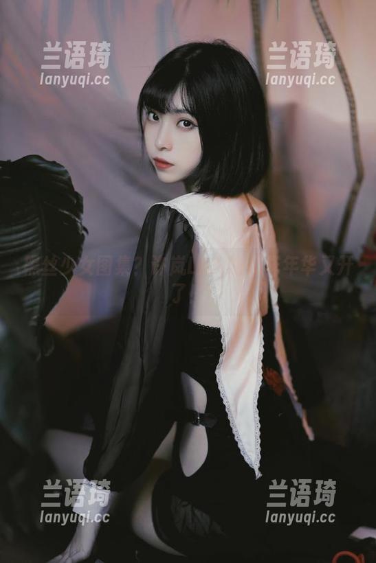 黑丝少女图集？许岚LAN的花样年华又开了！