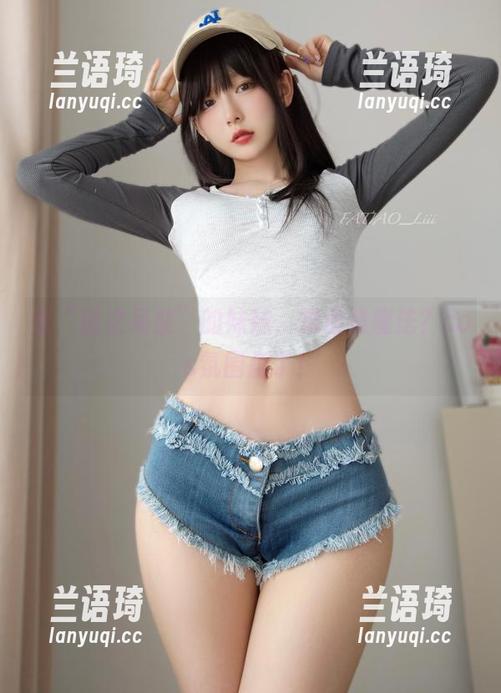 看“迷之呆梨”的妹妹，难道是魔法？cos氛围盘了！