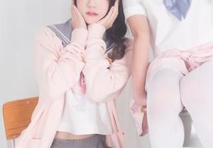 图库特辑：双人本舰队服下的逗趣时刻，鳗鱼霏儿的绝佳搭档